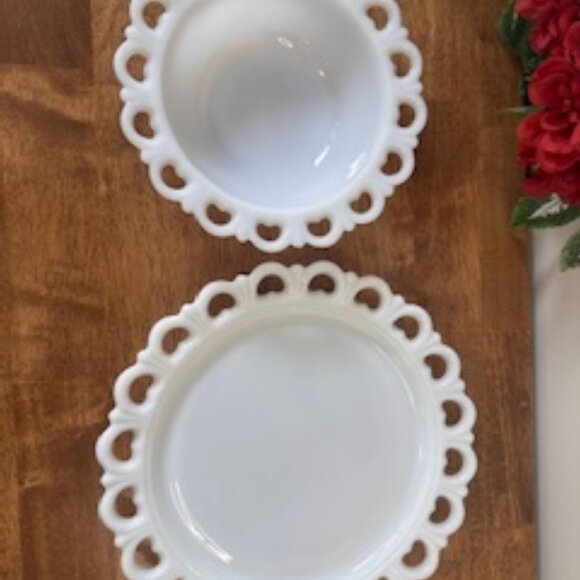 Vintage Milk Glass‎ Lace Edge Bowl Platter Set Westmoreland Style Open Loop Rim - Picture 5 of 6